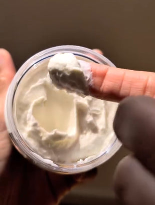 Prélève une noisette de soin