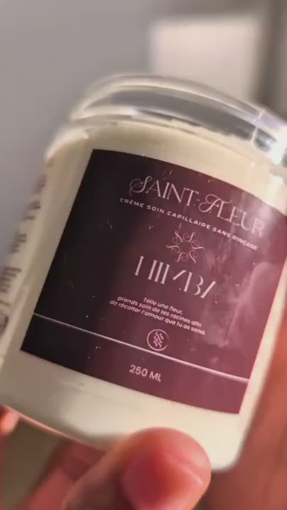 Texture de la crème HIMBA dans le pot